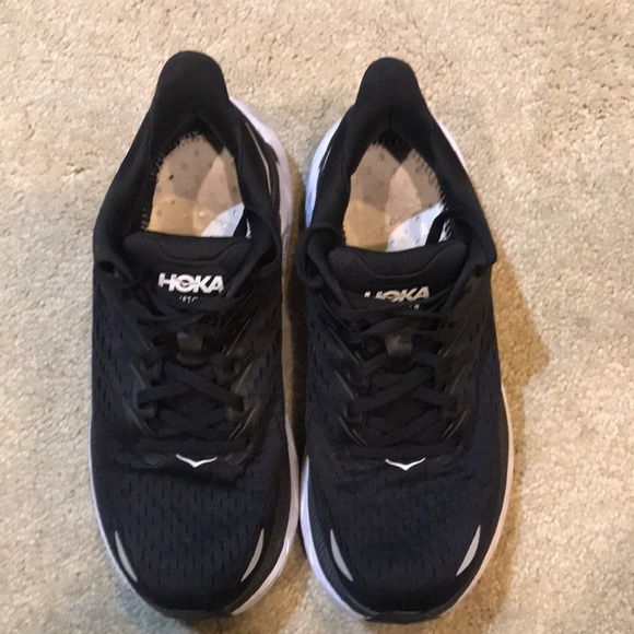 Hoka One One Clifton 8 Men’s Running Shoes-Black and White-Sz 8.5D - Picture 1 of 10